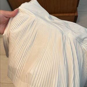 Lululemon size 2 pleated tennis skirt